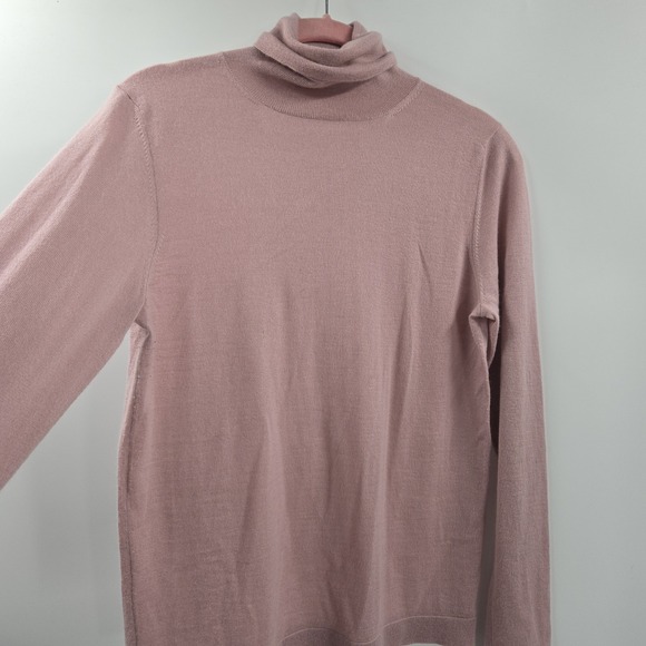 Neiman Marcus Sweater Women's Medium Pink 100% Cashmere Turtleneck Long Sleeves - Picture 5 of 10